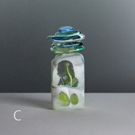 ガラス駒「ケルン」/輪島明子