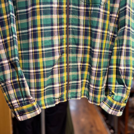 NEW "STUSSY"  CLASSIC ZIP UP PLAID LS SHIRT  SIZE：Medium