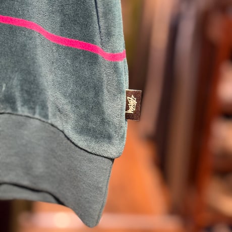 NEW "STUSSY"  Striped Velour Crew  SIZE：M