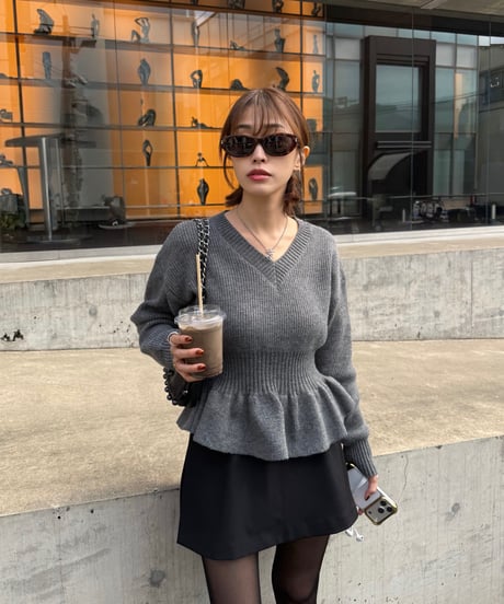 Peplum Knit トップス