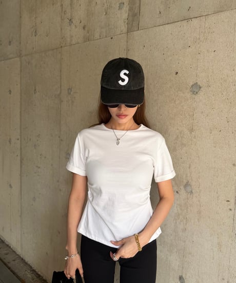 Back Slit Tシャツ