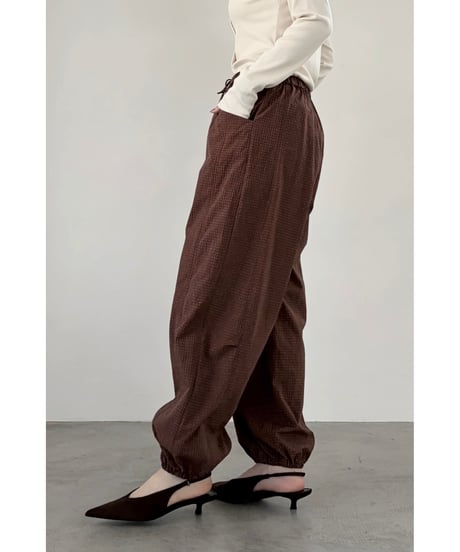 FOSI. ★ graph check nylon pants
