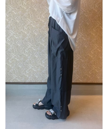 FOSI. ★ snap button design  cargo pants