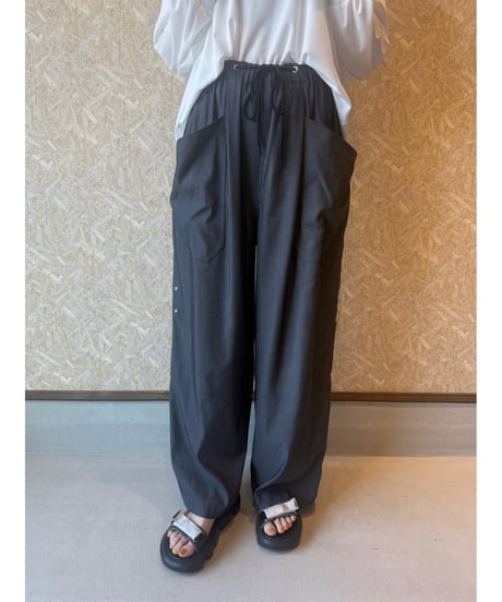 FOSI. ★ snap button design  cargo pants