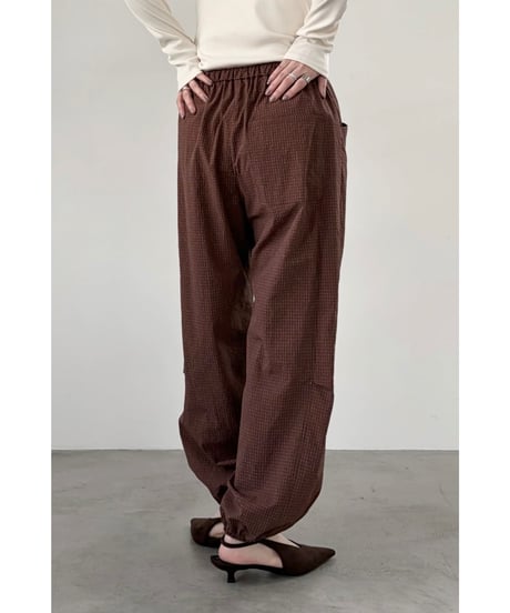 FOSI. ★ graph check nylon pants