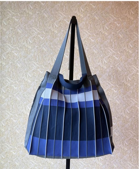 MARECHAL TERRE ★ pleats knit bag