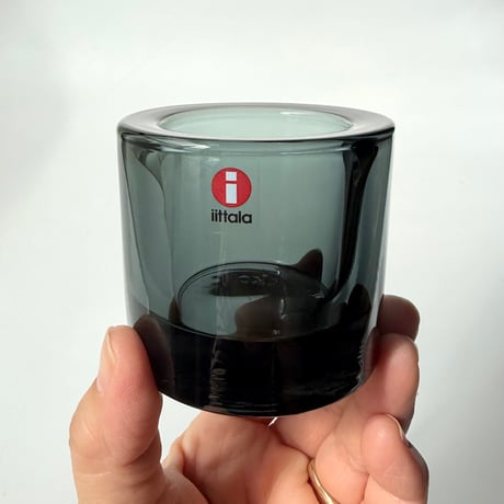 iittala（イッタラ）｜Kivi（キビ）キャンドルホルダー｜グレー