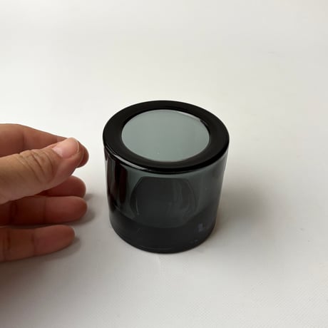 iittala（イッタラ）｜Kivi（キビ）キャンドルホルダー｜グレー