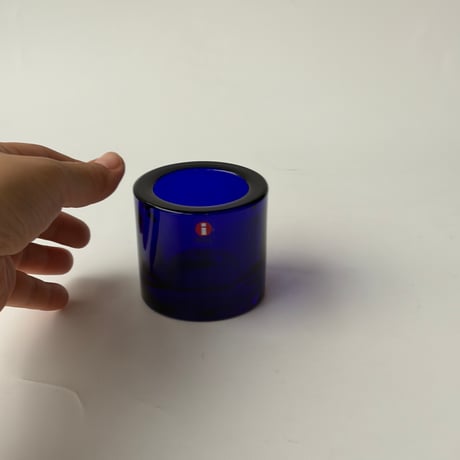 iittala（イッタラ）｜Kivi（キビ）キャンドルホルダー｜コバルトブルー