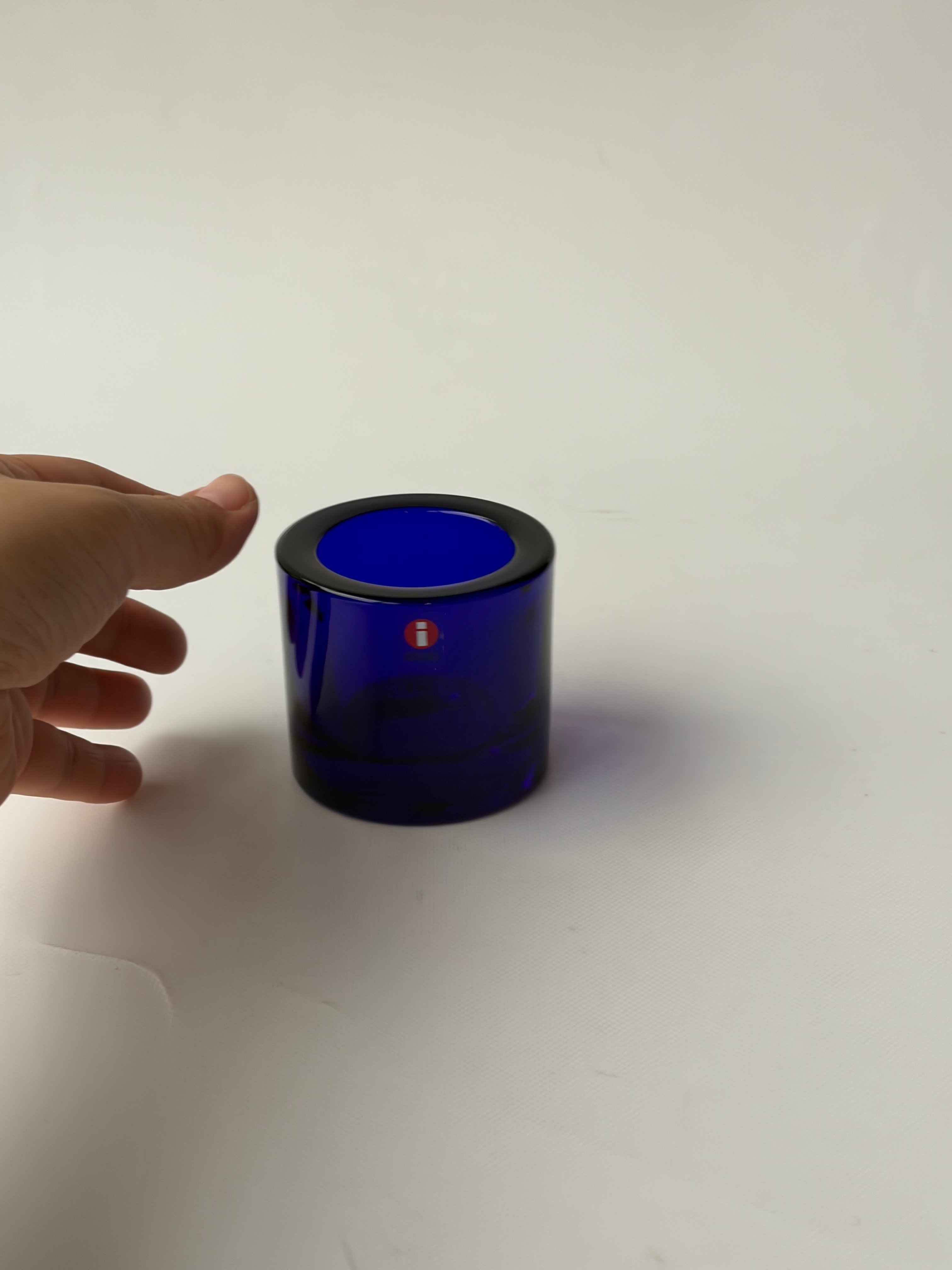 iittala（イッタラ）｜Kivi（キビ）キャンドルホルダー｜コバルト