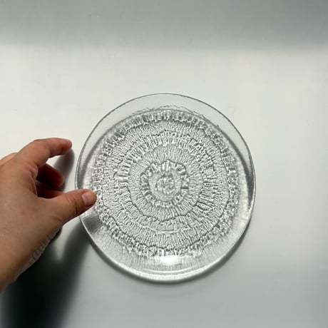 iittala（イッタラ）｜Tapio Wirkkala（タピオ　ヴィルカラ）｜Solaris（ソラリス）｜ガラスのプレート 16cm