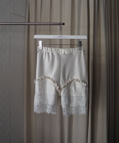 45℃ pants / white