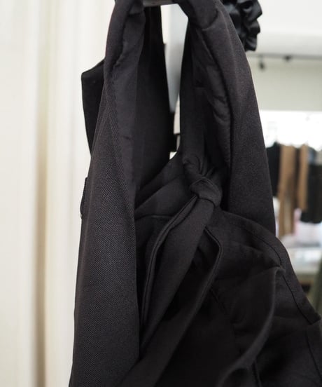 81℃ jacket / black