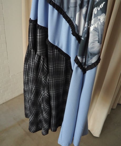 66℃ skirt / gray