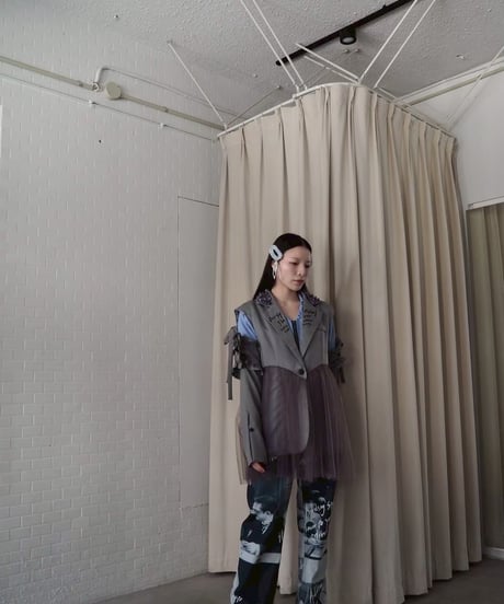 81℃ jacket / gray