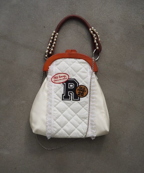 68℃ bag / white