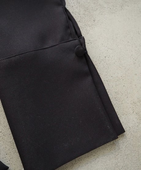 81℃ jacket / black