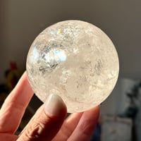 虹をたくさん含んだクリアクォーツスフィア