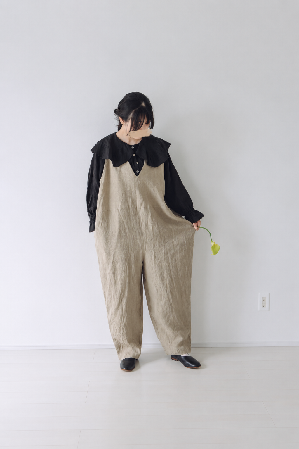 まのあきこ　リネン100％ヘリンボーン　サロペット　サルエル風　24,200円 Vあきサロペット / 40フレンチリネン / SBEG | Momono-hana