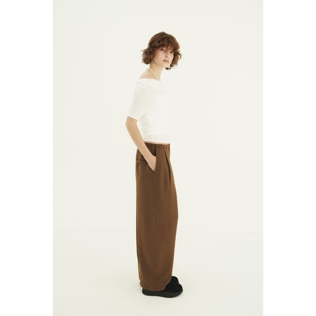 CLANE クラネ “DRAWSTRING LOOSE TUCK PANTS” ドローストリングルーズタックパンツ