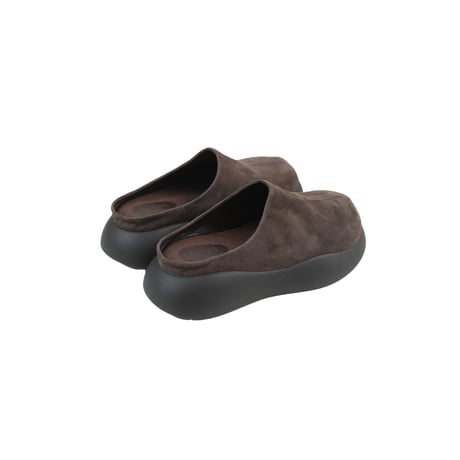 CLANE クラネ “SUEDE PUFF SLIPONS” スエードパフスリッポン