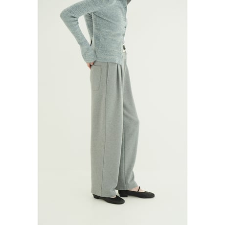 CLANE クラネ “TWO TUCK SWEAT PANTS” ツータックスウェットパンツ