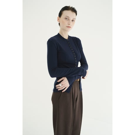 CLANE クラネ “BUTTON DETAIL CUT TOPS” ボタンディティールカットトップス