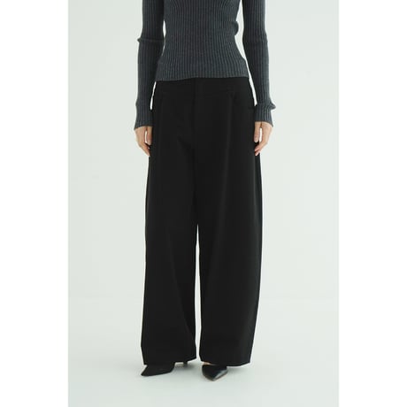 CLANE クラネ “LOW WAIST BARREL PANTS” ローウエストバレルパンツ