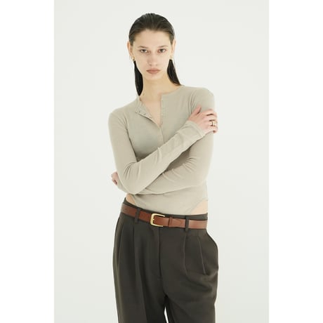 CLANE クラネ “HENLEY NECK BODYSUIT“ ヘンリーネックボディスーツ