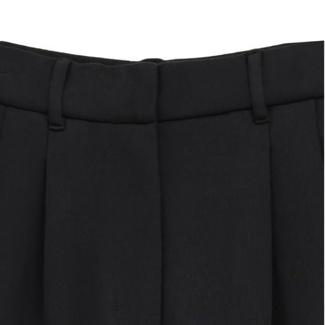 CLANE クラネ “TWO TUCK SWEAT PANTS” ツータックスウェットパンツ