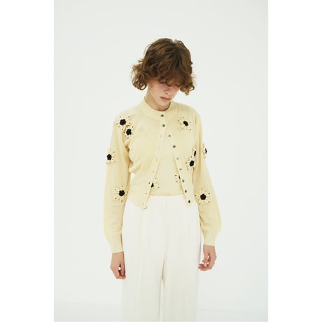 CLANE クラネ “FLOWER MOTIF KNIT CARDIGAN” フラワーモチーフニットカーディガン