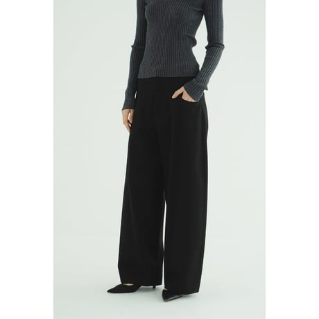 CLANE クラネ “LOW WAIST BARREL PANTS” ローウエストバレルパンツ