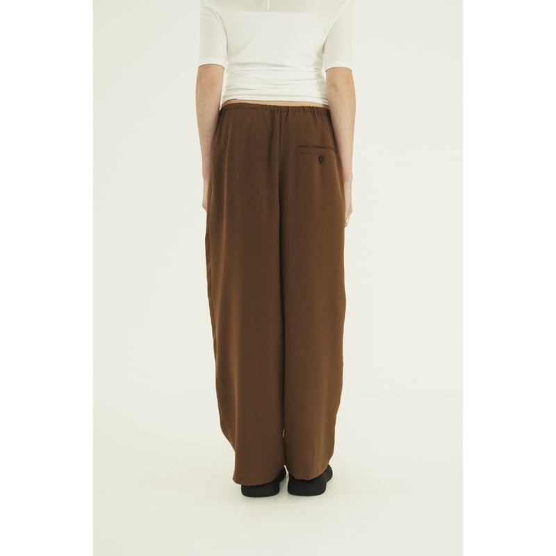 CLANE クラネ “DRAWSTRING LOOSE TUCK PANTS” ドローストリン