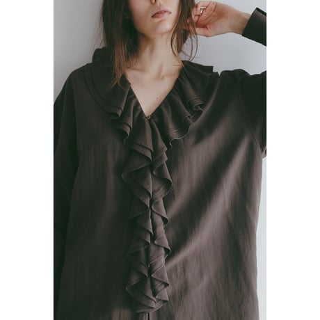 MNAOF マノフ “RAFFLE COLLAR SHIRT” ラッフルカラーシャツ