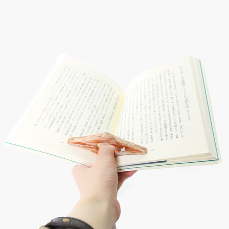 ブックホルダー / BOOK READING HOLDER CREAMY BROWN