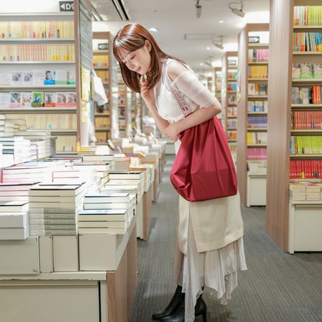 【宇垣美里 × BIBLIOPHILIC × 出版区】本屋で爆買い！パッカブルトート