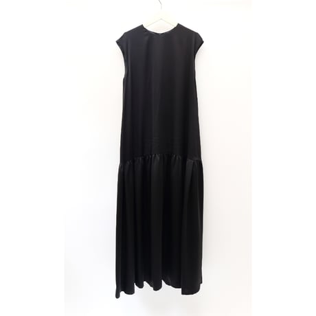 【quan別注】【Bed&Breakfast ベッド＆ブレイクファースト】 SatinSatin LRM Dress