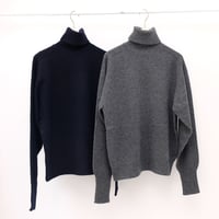 【oblada】タートルネックニット＜ F2610KN04＞