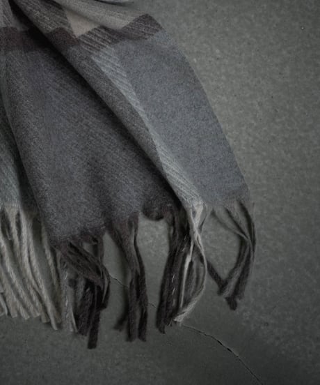 BRUSHED FRINGE STOLE