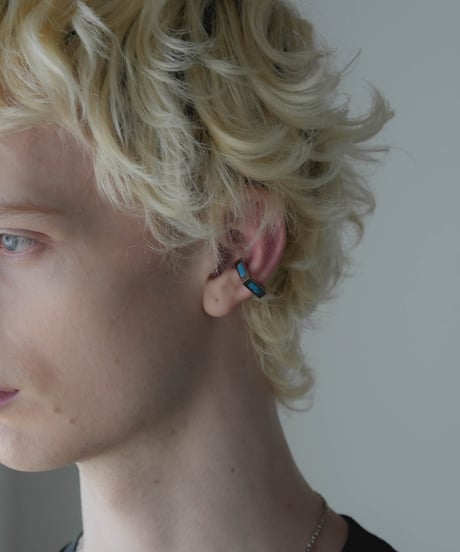 STONE SILVER EAR CUFF