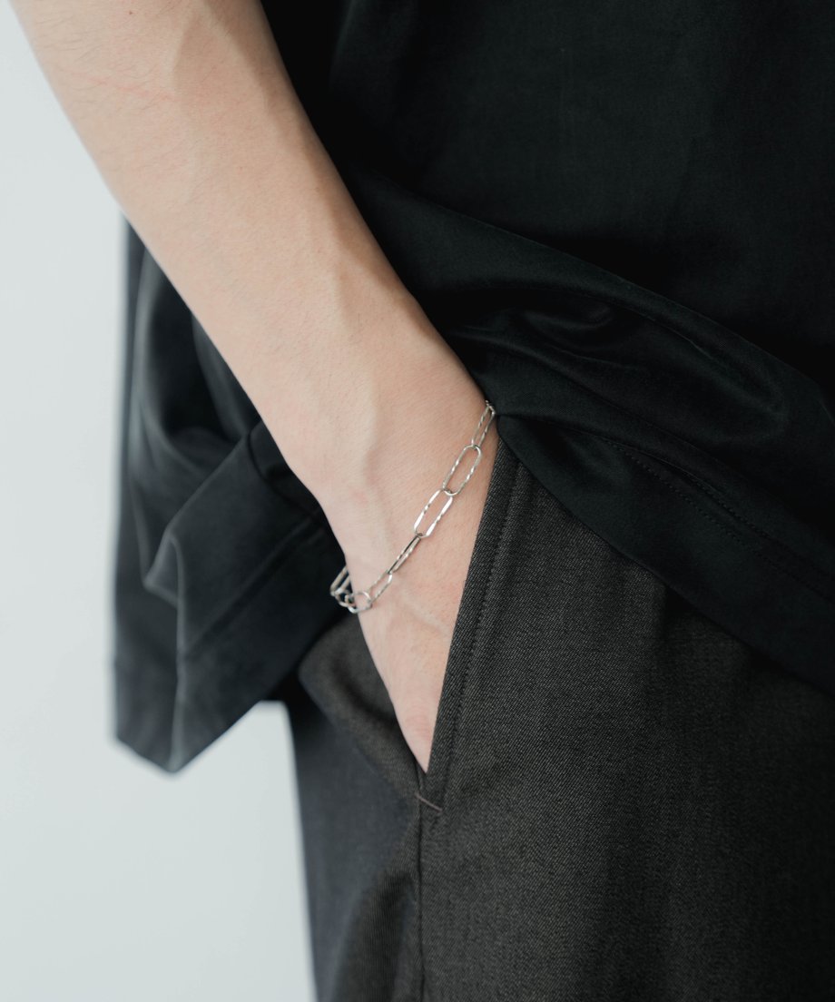 6a82d42276f1c92ee5379b47