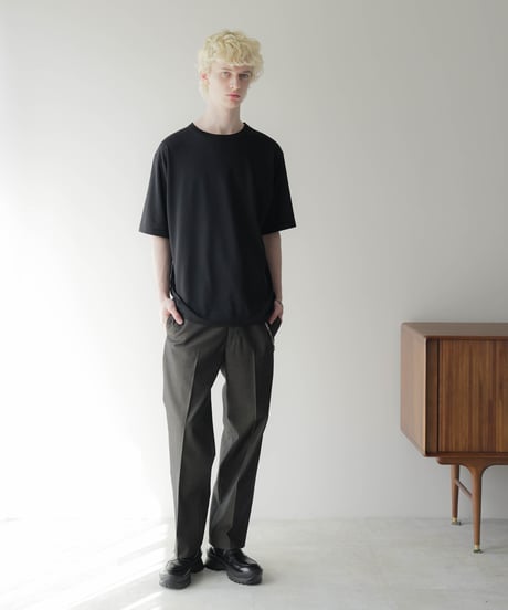 LUXURY MATERIAL BISHU WOOL TROUSERS