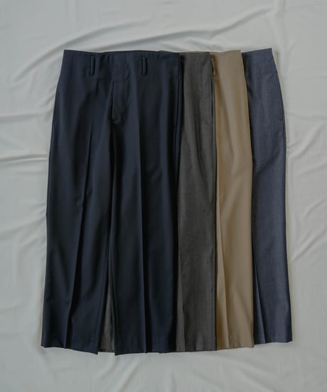 LUXURY MATERIAL BISHU WOOL TROUSERS