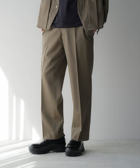 LUXURY MATERIAL BISHU WOOL TROUSERS