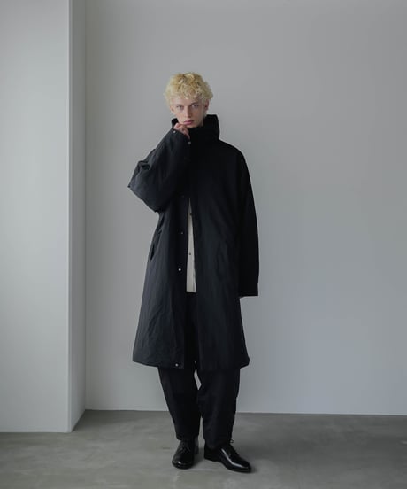 PADDED NYLON WIDE TAPERED PANTS