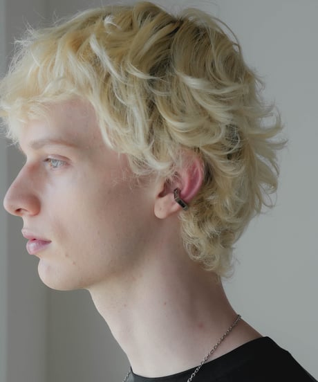 STONE SILVER EAR CUFF