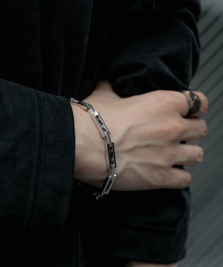 FOLIE STONE SILVER OBJECT BRACELET