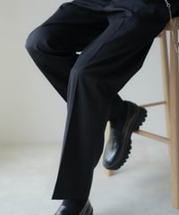 LUXURY MATERIAL BISHU WOOL TROUSERS