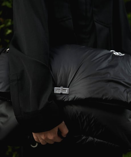 FOLIE LIMONTA NYLON PADDED CHAIN BAG