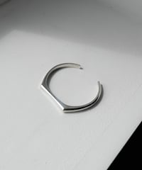 CTHY EDGE BANGLE
